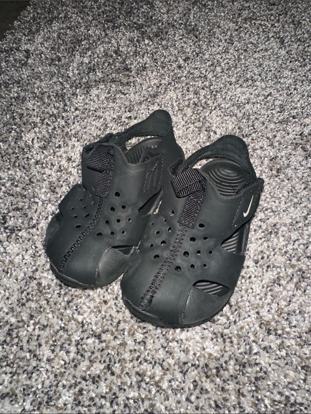 Nike Kids Black Sandal with White Swoosh